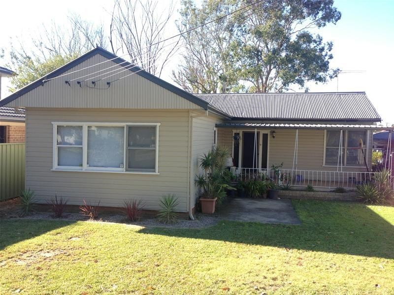 52 Bringelly Road, Kingswood NSW 2747