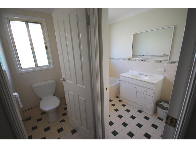 2/62 Great Western Highway, Emu Plains NSW 2750