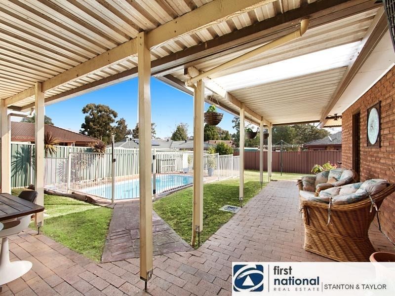 17 Titania Place, Cranebrook NSW 2749