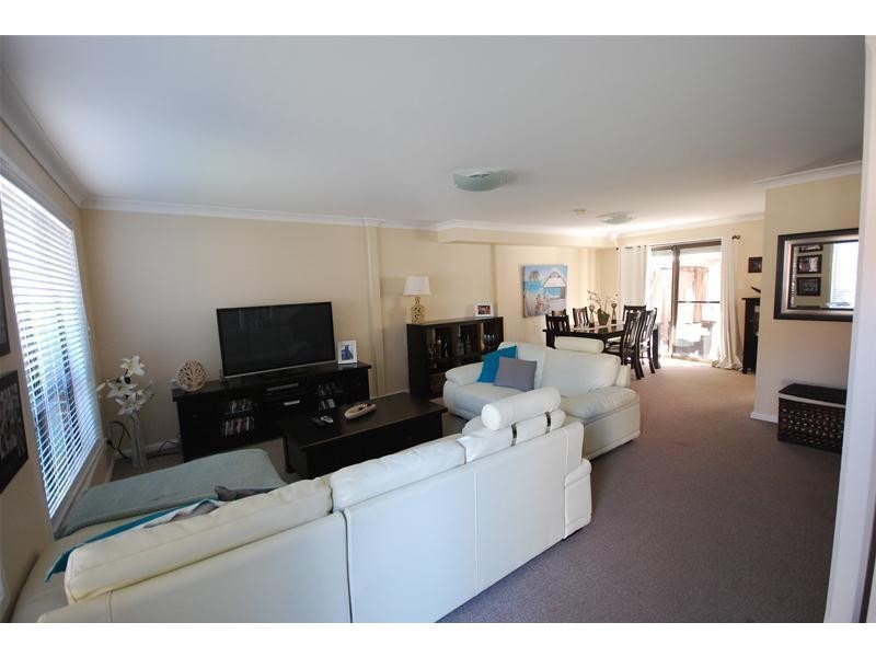 15/1A DERBY Street, Kingswood NSW 2747