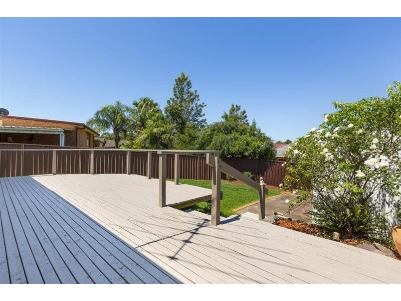 4 BRITTEN Close, Cranebrook NSW 2749