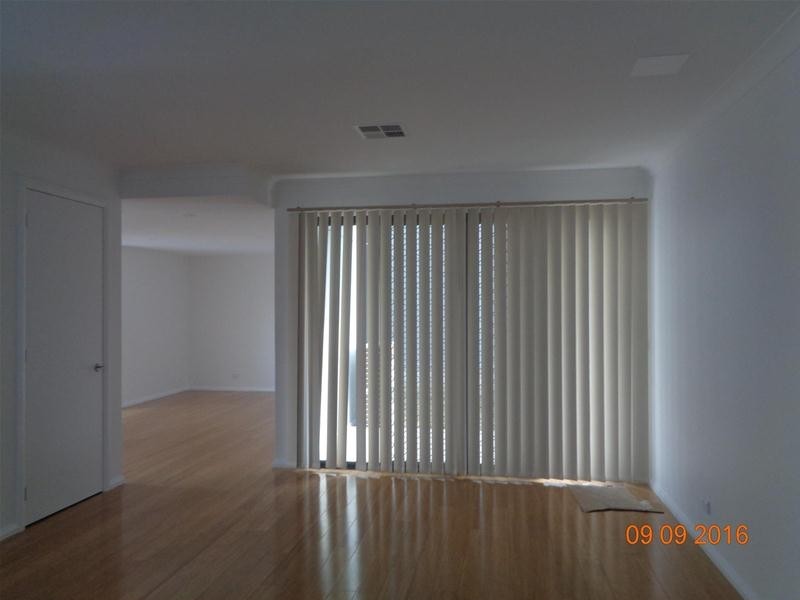 5 WOODROW Way, Penrith NSW 2750