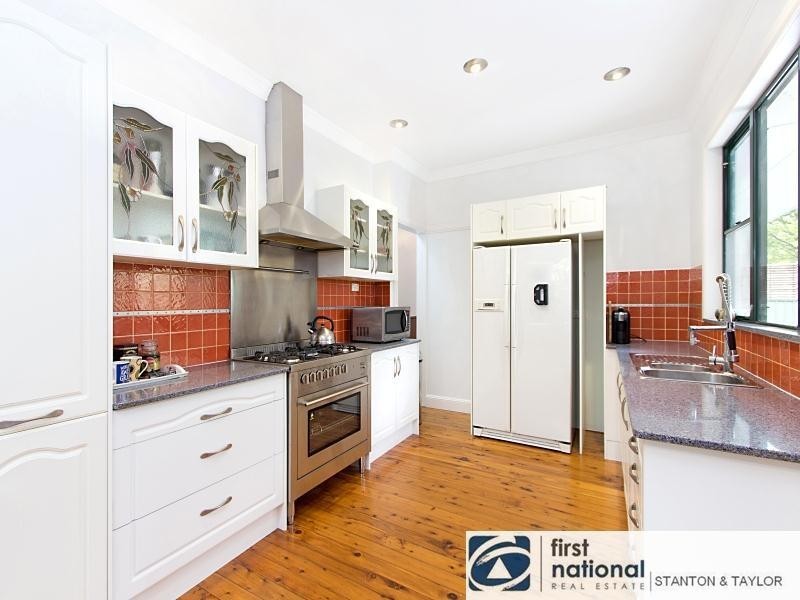 34 Bunbinla Avenue, Mount Riverview NSW 2774