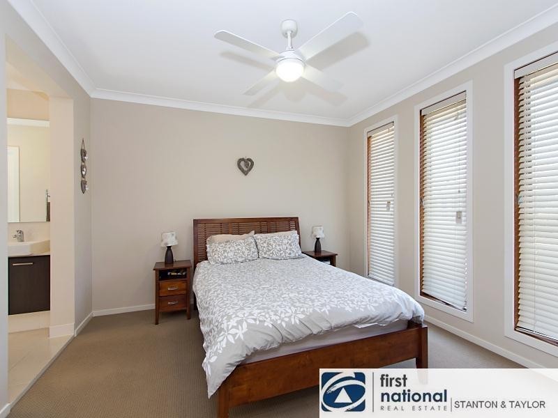 25 Avocet Circuit, Cranebrook NSW 2749