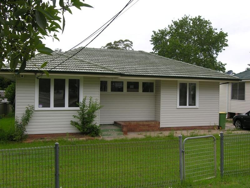 28 Somerset Street, Kingswood NSW 2747