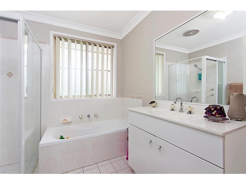 154 RIDGETOP Drive, Glenmore Park NSW 2745