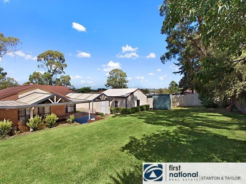 9 Hillside Circuit, Cranebrook NSW 2749
