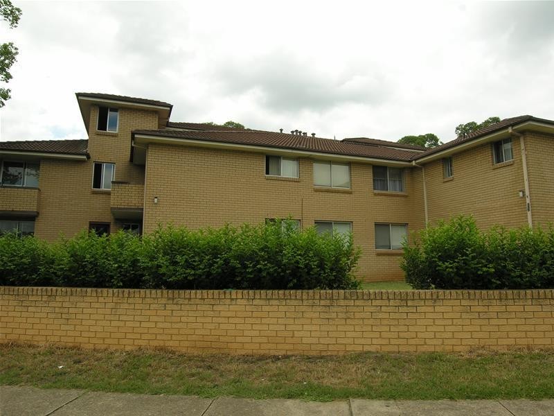 10/28-30 Castlereagh Street, Penrith NSW 2750