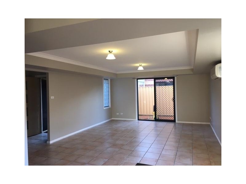 4/49 GREAT WESTERN Highway, Kingswood NSW 2747