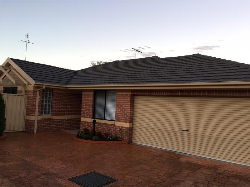 4/49 GREAT WESTERN Highway, Kingswood NSW 2747