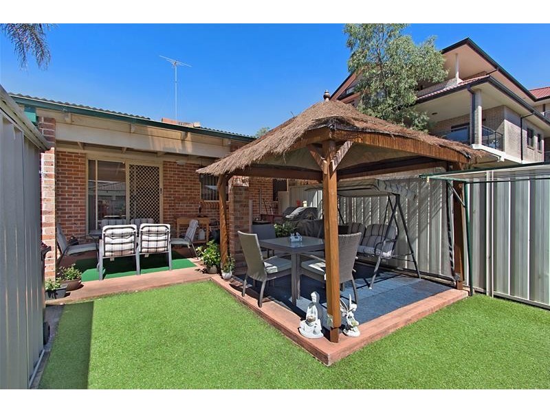 2/17 Dent Street, Jamisontown NSW 2750