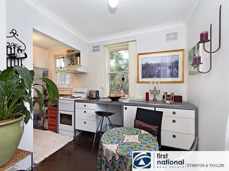 2 Moonbi Road, Penrith NSW 2750