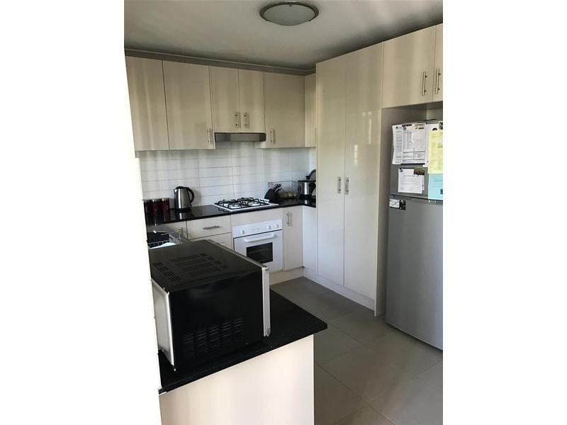 1/84 WOODLANDS Drive, Glenmore Park NSW 2745