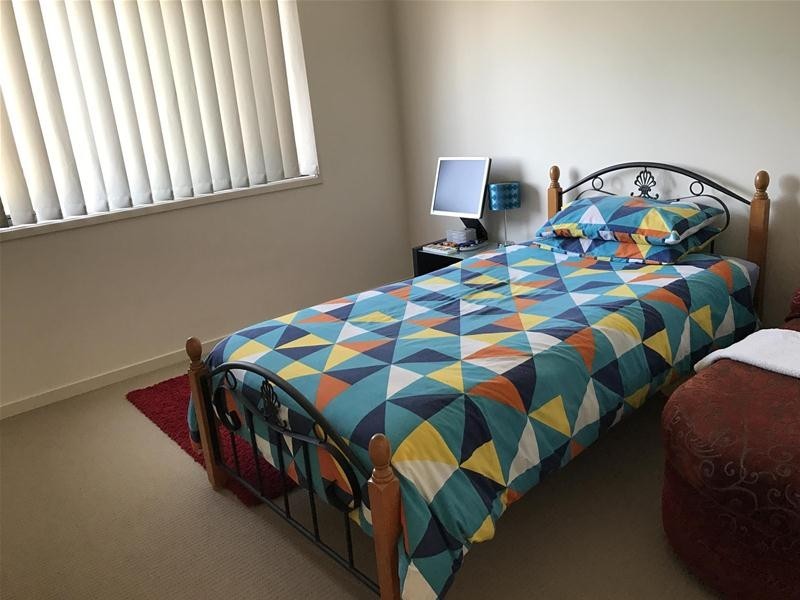 1/84 WOODLANDS Drive, Glenmore Park NSW 2745