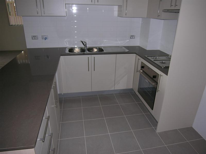 2/14-16 Regentville Road, Penrith NSW 2750