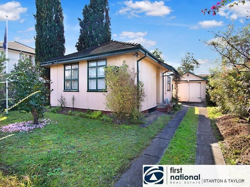 13 Orth Street, Kingswood NSW 2747