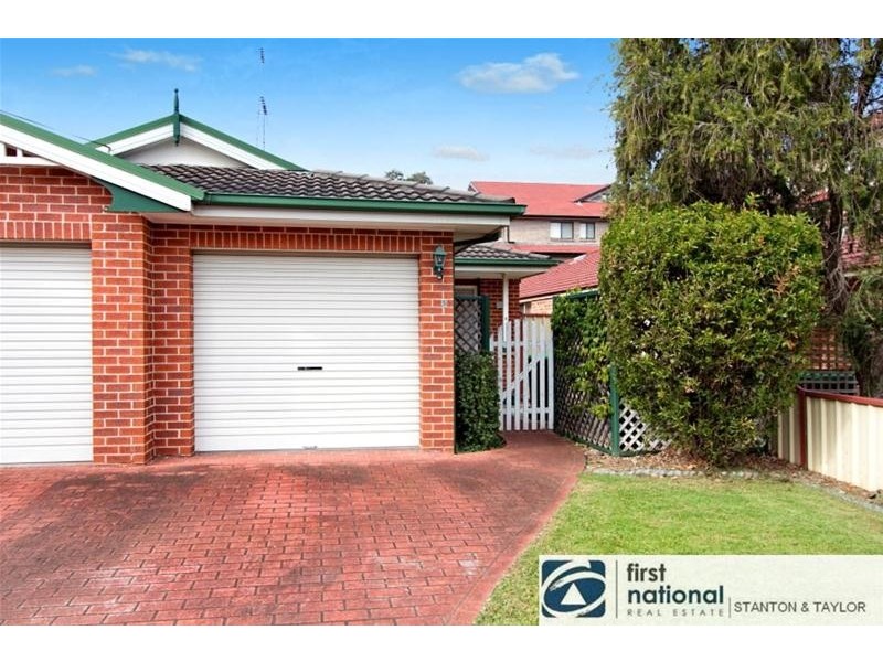 2/18 REGENTVILLE Road, Jamisontown NSW 2750