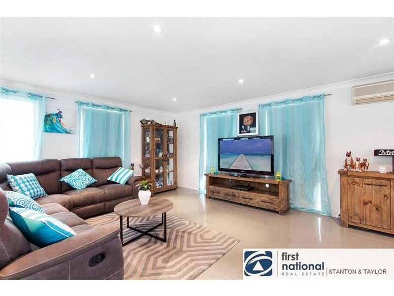 2 Timaru Grove, South Penrith NSW 2750