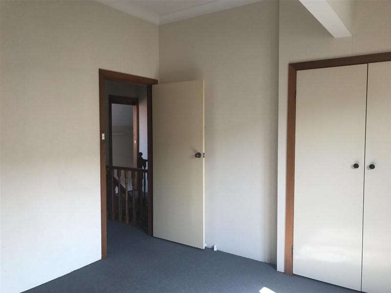 2/124 LETHBRIDGE Street, Penrith NSW 2750