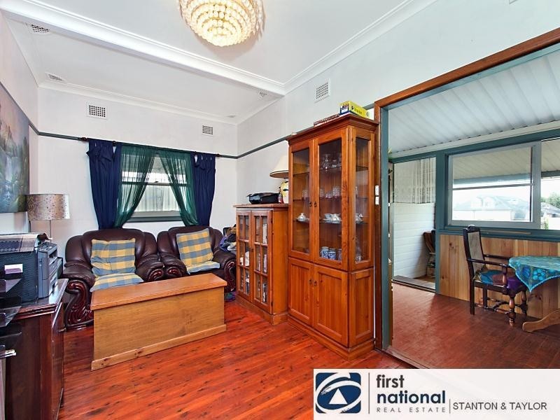 54 Cam Street, Cambridge Park NSW 2747
