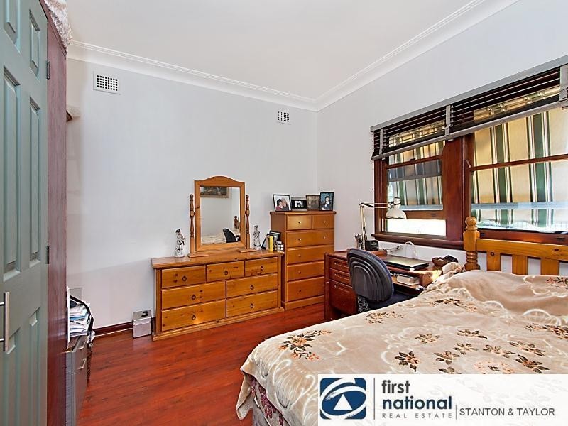 54 Cam Street, Cambridge Park NSW 2747