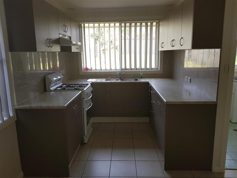 10 Jindalla Crescent, Hebersham NSW 2770