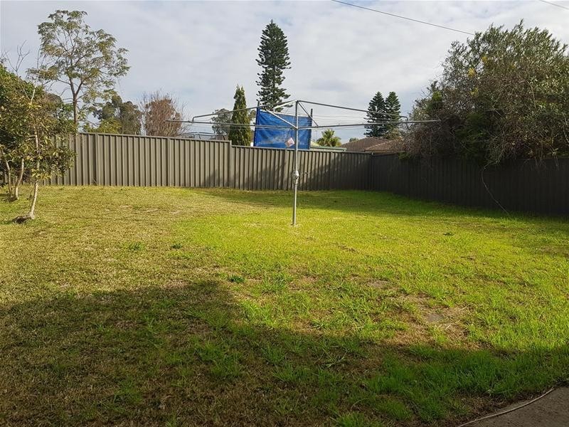 10 Jindalla Crescent, Hebersham NSW 2770