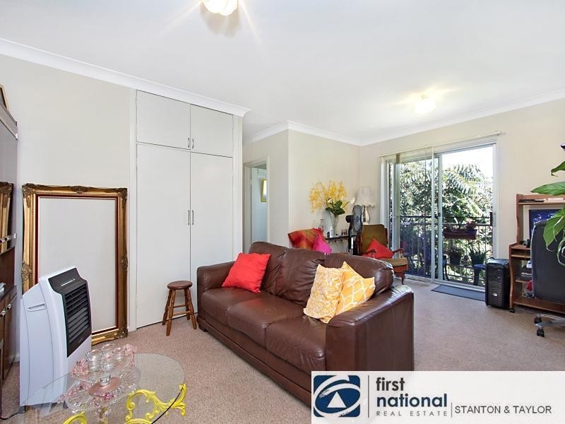 25 Castlereagh Street, Penrith NSW 2750