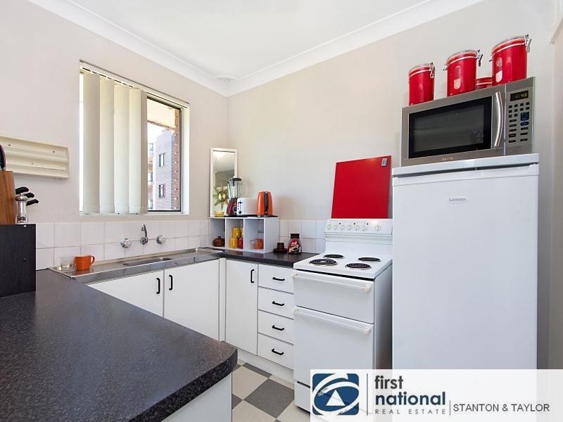 25 Castlereagh Street, Penrith NSW 2750