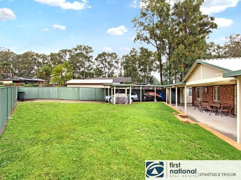 10 Woodgate Crescent, Cranebrook NSW 2749