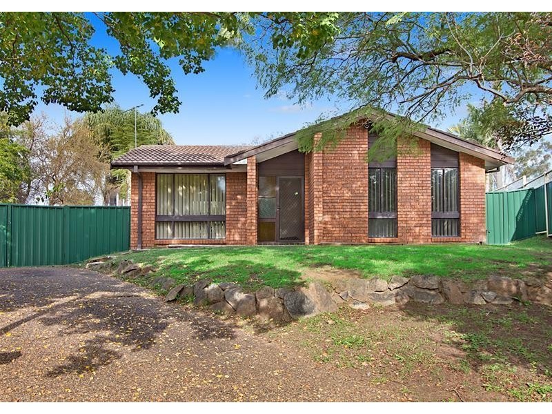 4 Higgs Place, Cranebrook NSW 2749