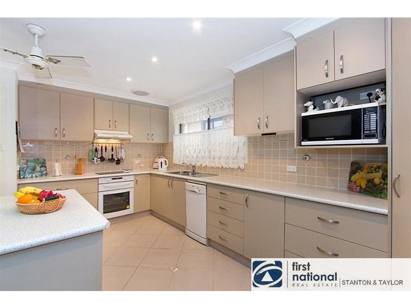 17 Gatehouse Circuit, Werrington Downs NSW 2747