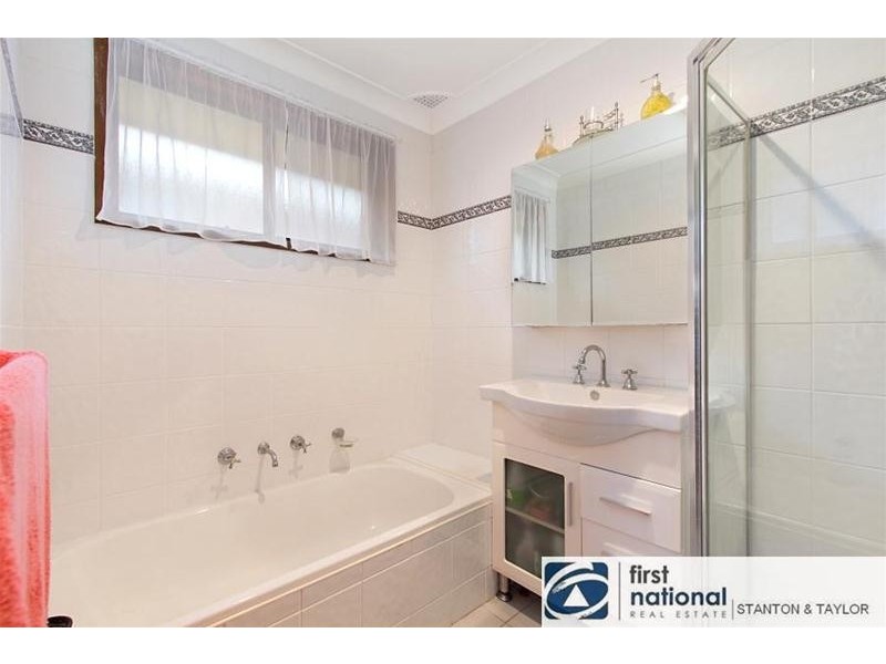 17 Gatehouse Circuit, Werrington Downs NSW 2747