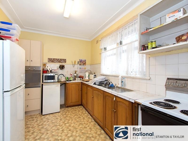 81 Gibson Avenue, Werrington NSW 2747