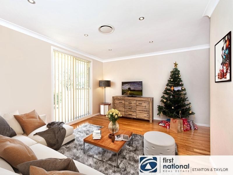 2 Moolana Parade, South Penrith NSW 2750