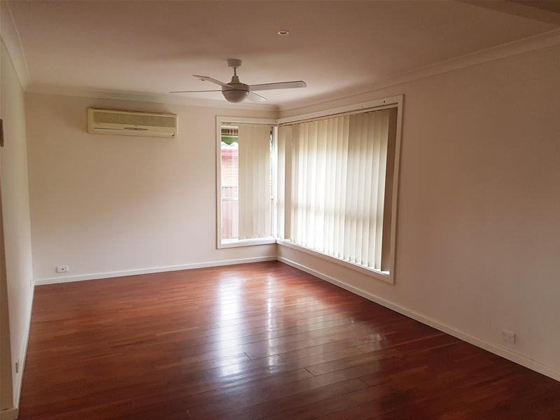 7 Carinda Drive, South Penrith NSW 2750