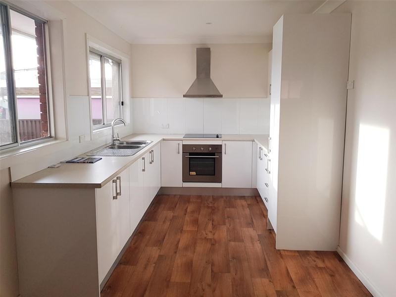 7 Carinda Drive, South Penrith NSW 2750