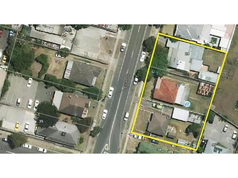 28,30,32 Evan Street, Penrith NSW 2750