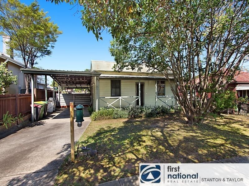 28,30,32 Evan Street, Penrith NSW 2750