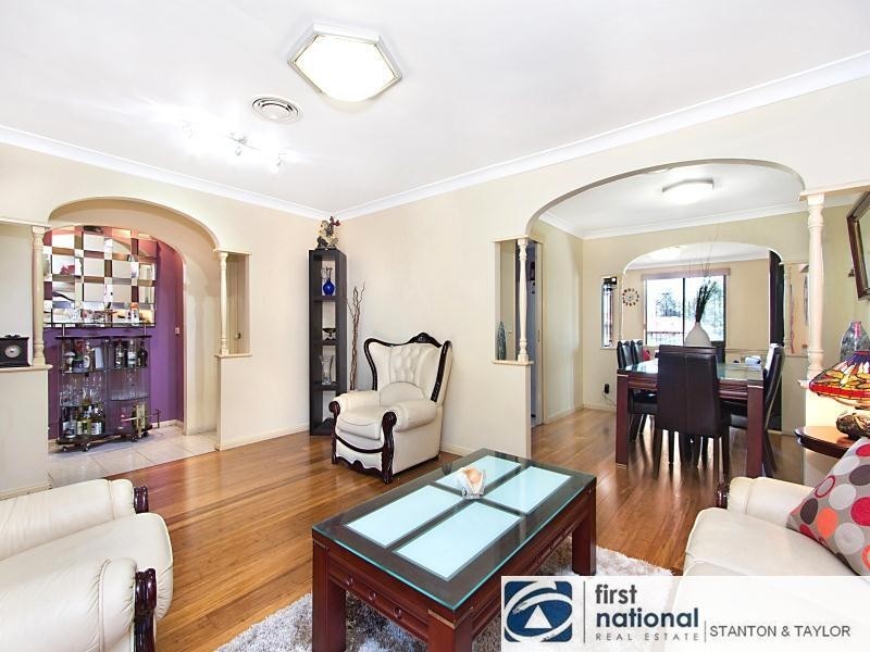 6 McFarlane Drive, Minchinbury NSW 2770