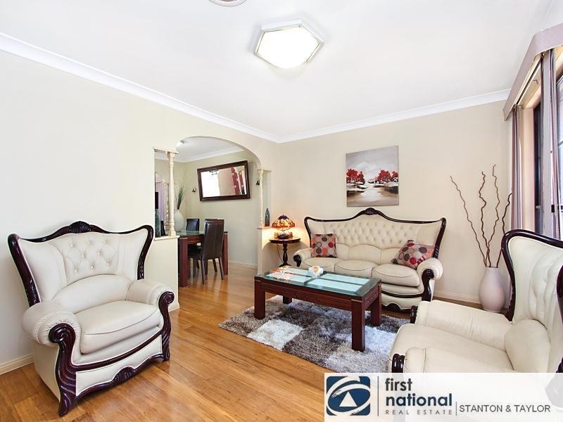 6 McFarlane Drive, Minchinbury NSW 2770