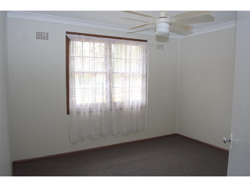 33 KILBRIDE Avenue, Dharruk NSW 2770