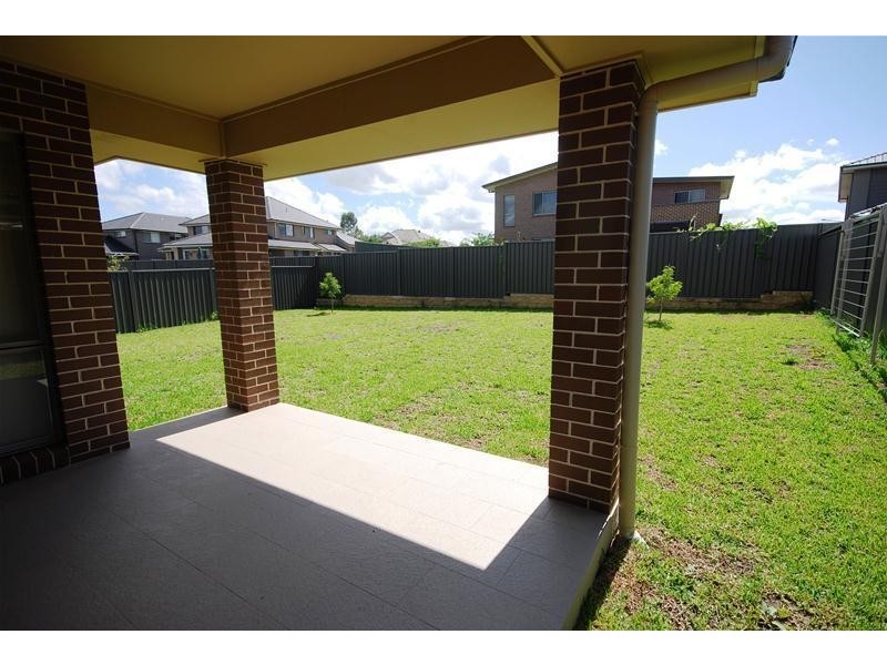 37 Glenmore Ridge Drive, Glenmore Park NSW 2745