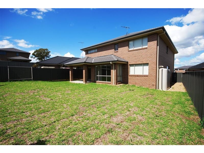 37 Glenmore Ridge Drive, Glenmore Park NSW 2745