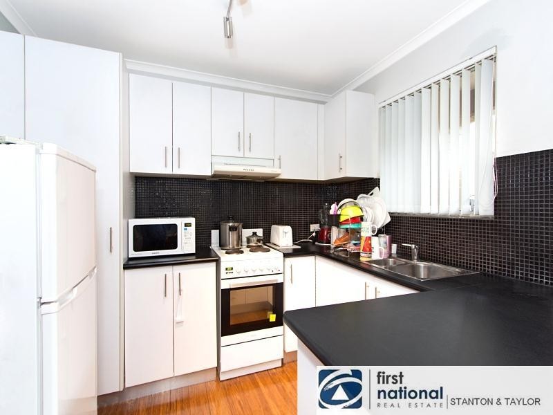 2c/9 York Road, Jamisontown NSW 2750