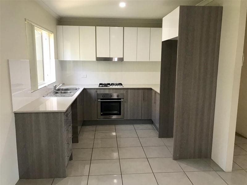 8/46 MULGOA Road, Penrith NSW 2750