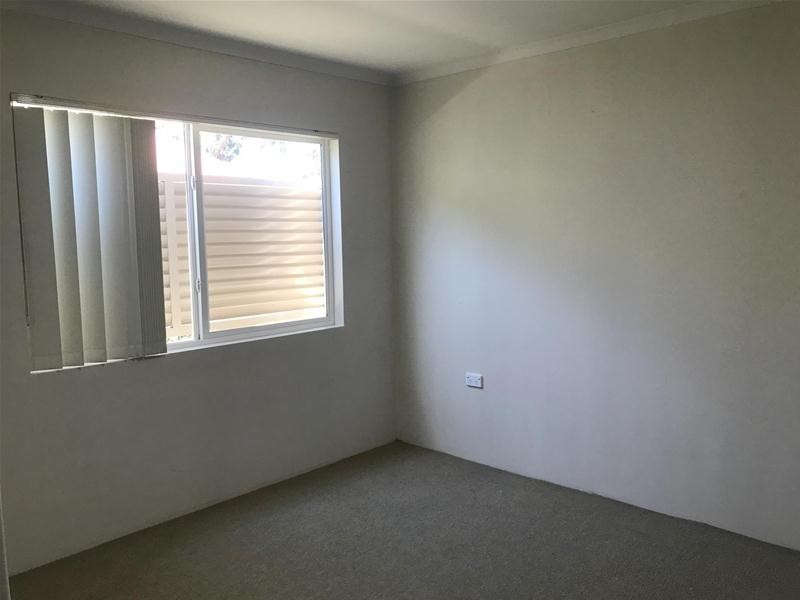 8/46 MULGOA Road, Penrith NSW 2750