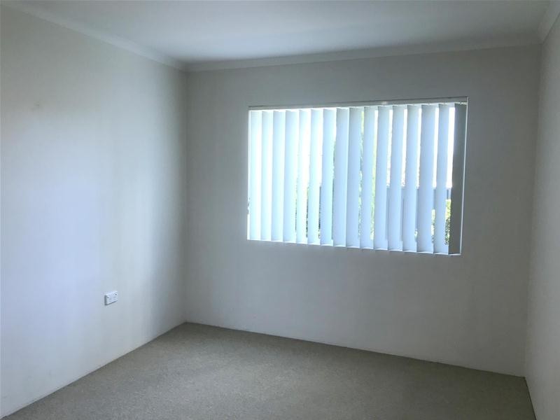 8/46 MULGOA Road, Penrith NSW 2750