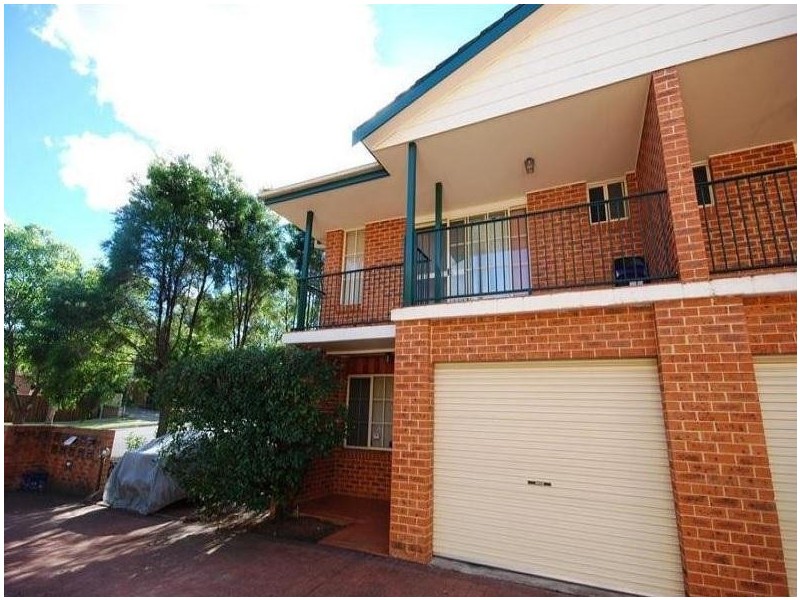 1/20 BLAXLAND Avenue, Penrith NSW 2750