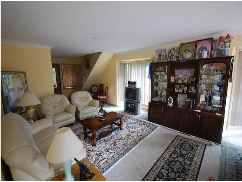 1/20 BLAXLAND Avenue, Penrith NSW 2750